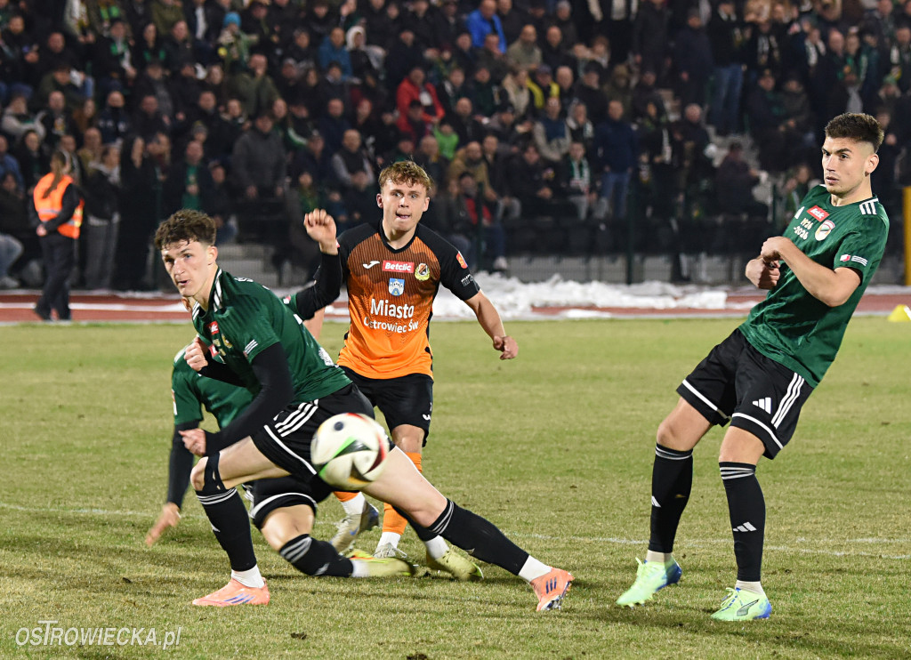 KSZO nokautuje Star w końcówce spotkania