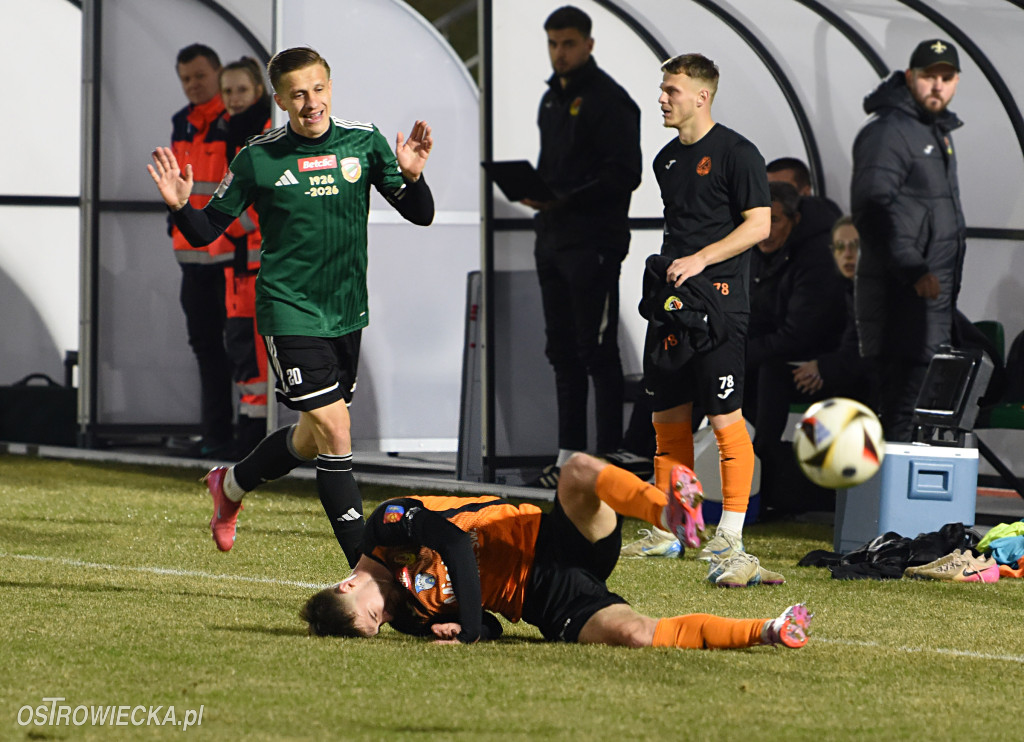 KSZO nokautuje Star w końcówce spotkania