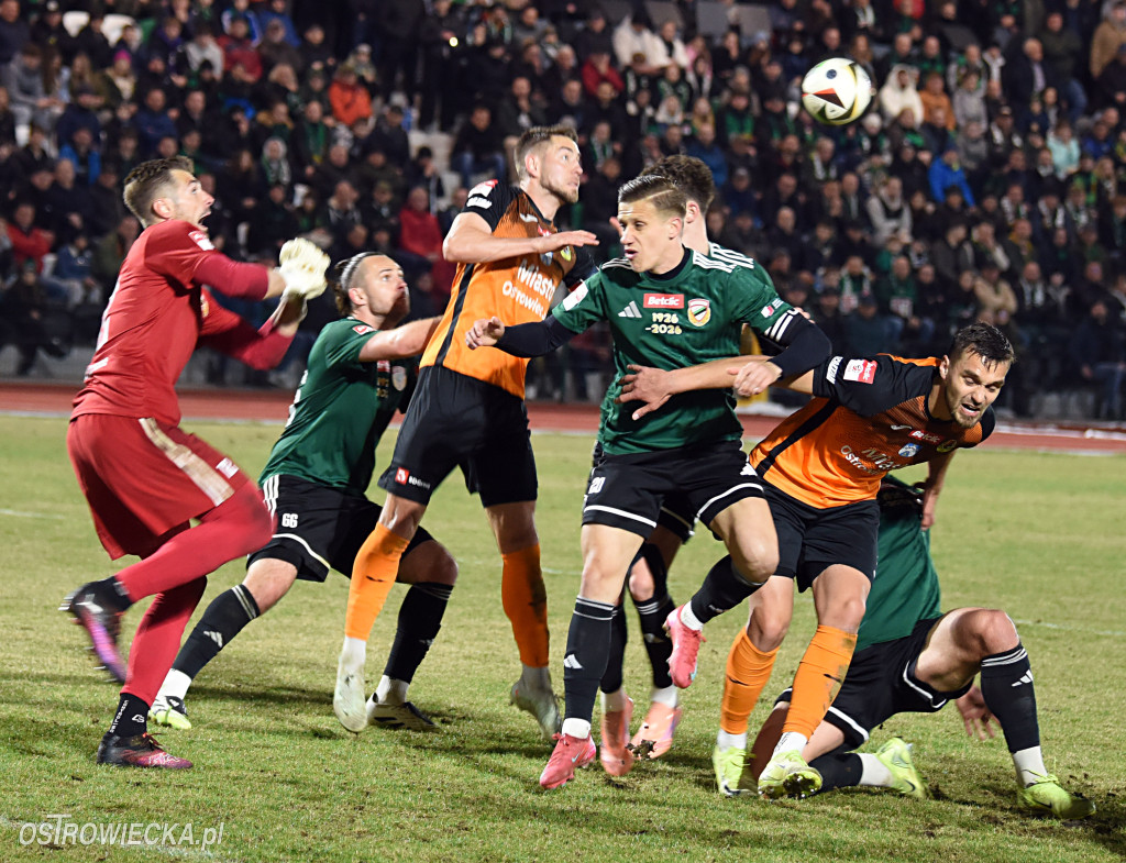 KSZO nokautuje Star w końcówce spotkania