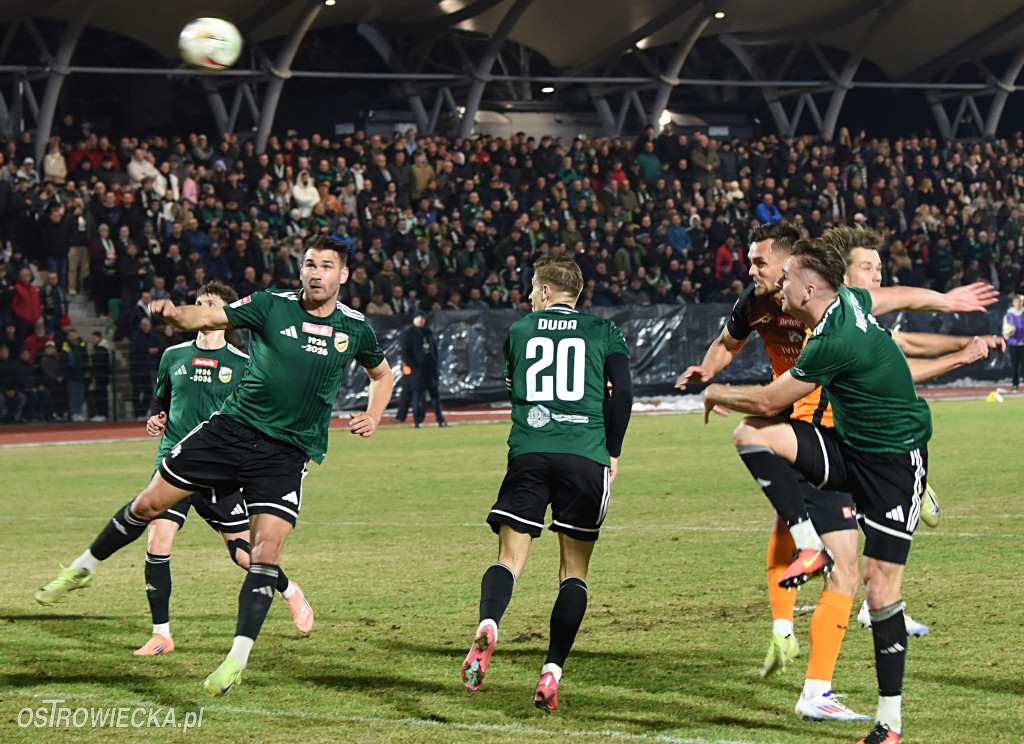 KSZO nokautuje Star w końcówce spotkania