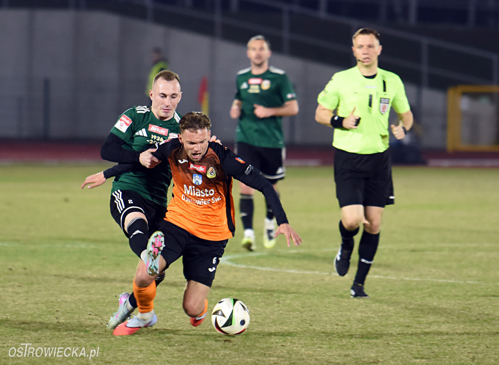 KSZO nokautuje Star w końcówce spotkania