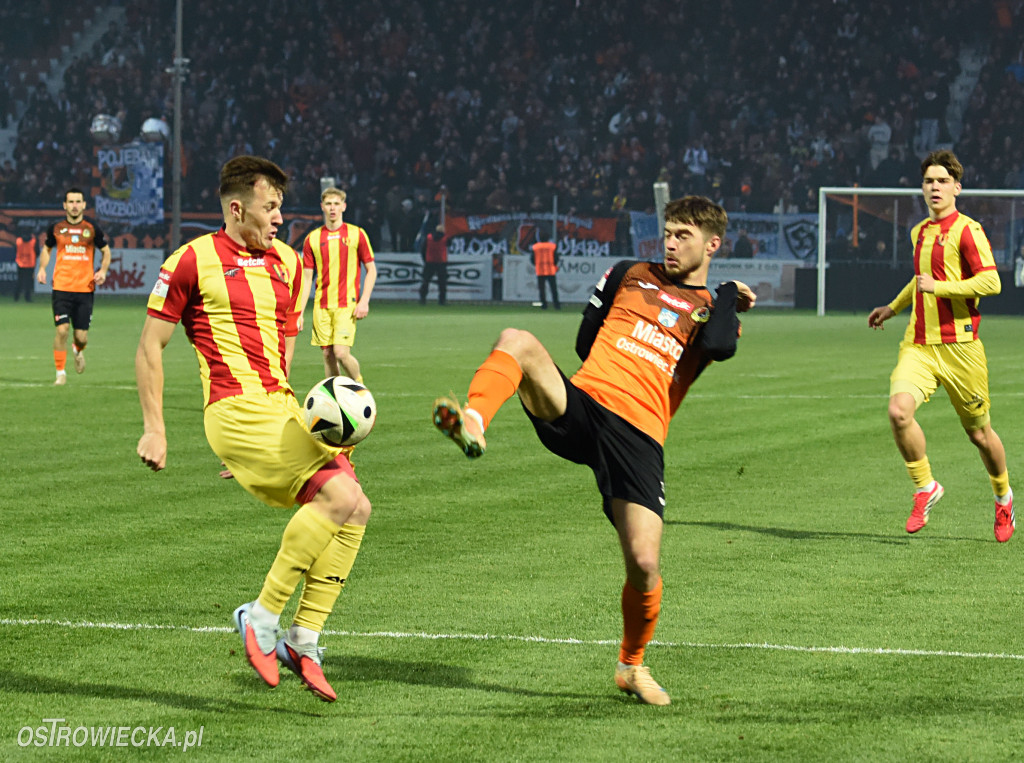 Bezbramkowy remis przy Świętokrzyskiej