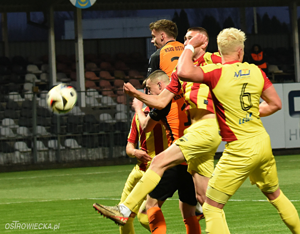 Bezbramkowy remis przy Świętokrzyskiej