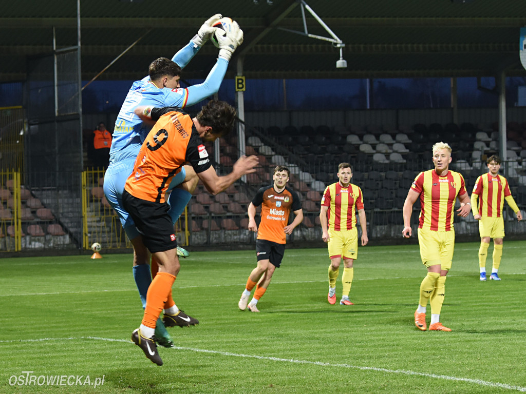 Bezbramkowy remis przy Świętokrzyskiej