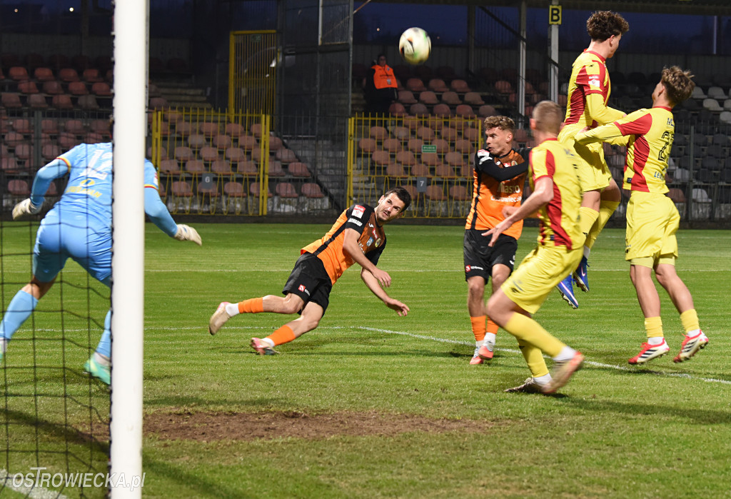 Bezbramkowy remis przy Świętokrzyskiej