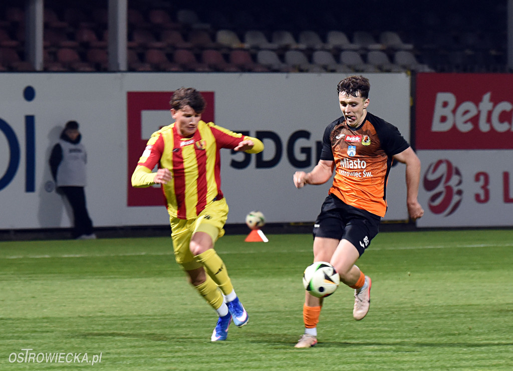 Bezbramkowy remis przy Świętokrzyskiej