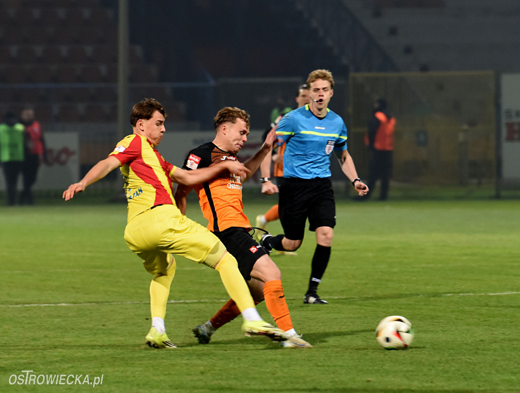 Bezbramkowy remis przy Świętokrzyskiej