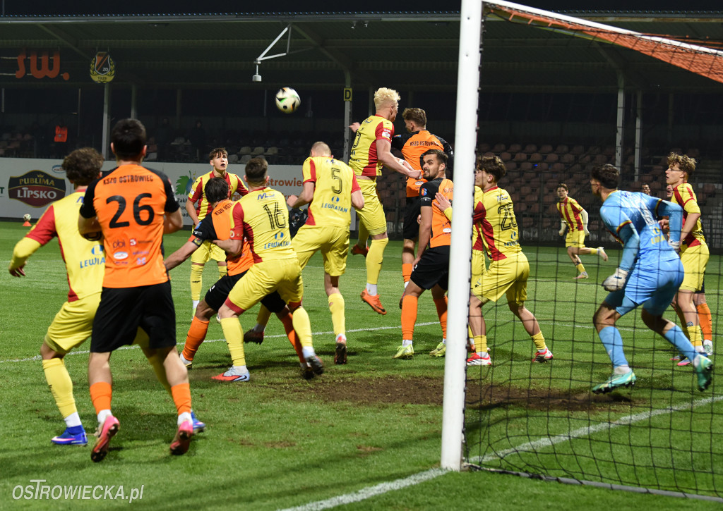 Bezbramkowy remis przy Świętokrzyskiej