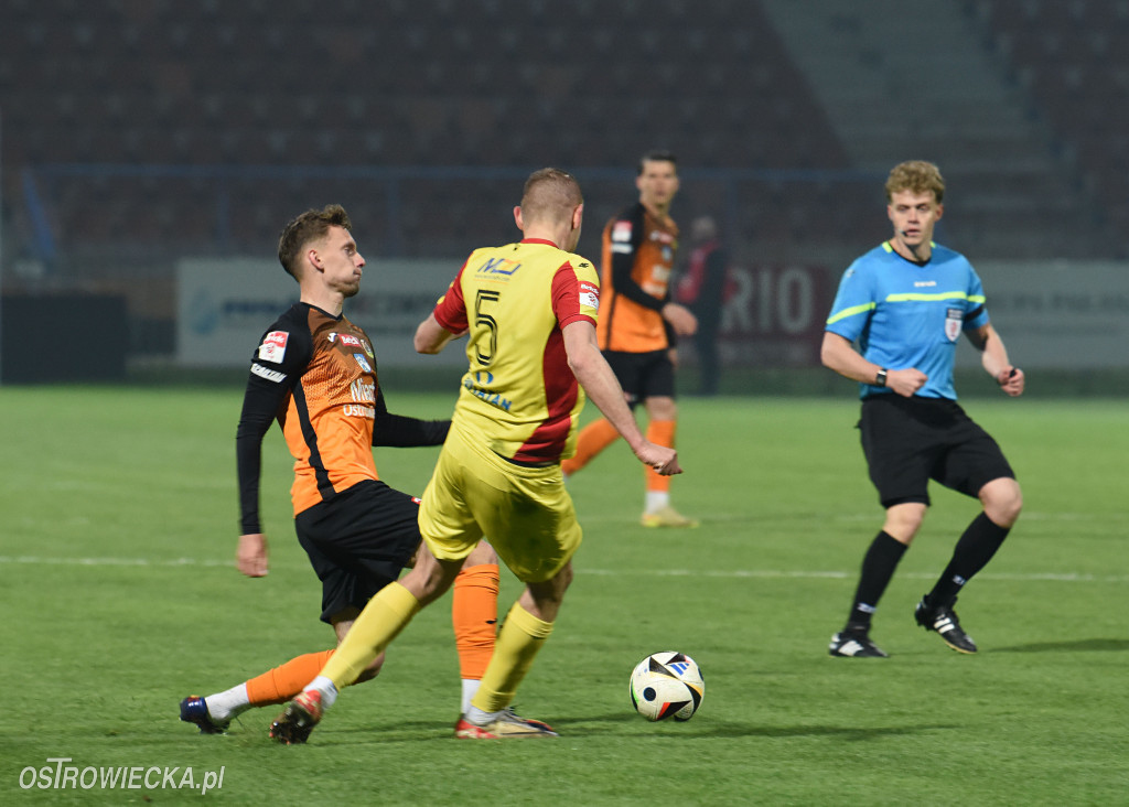 Bezbramkowy remis przy Świętokrzyskiej