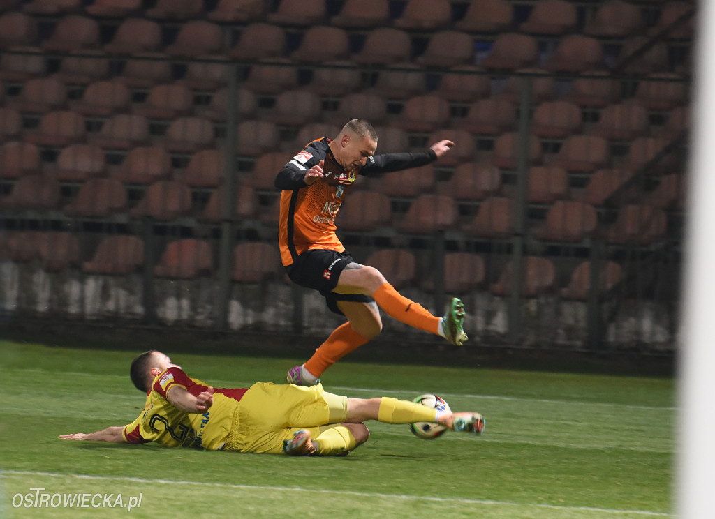 Bezbramkowy remis przy Świętokrzyskiej