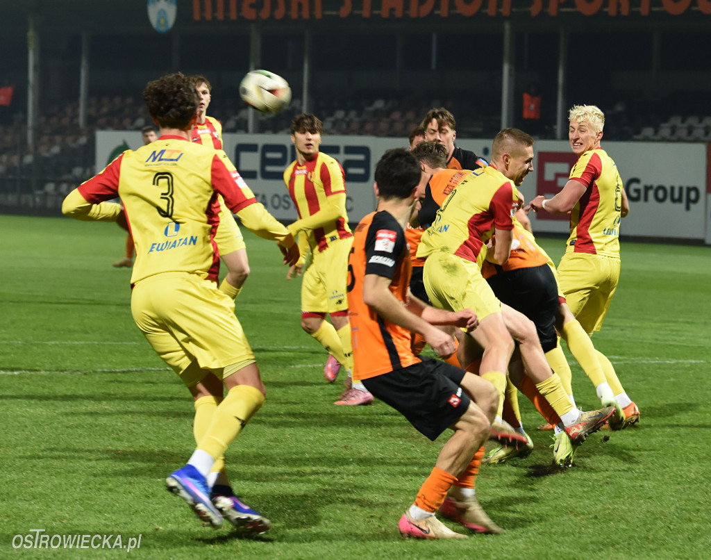 Bezbramkowy remis przy Świętokrzyskiej