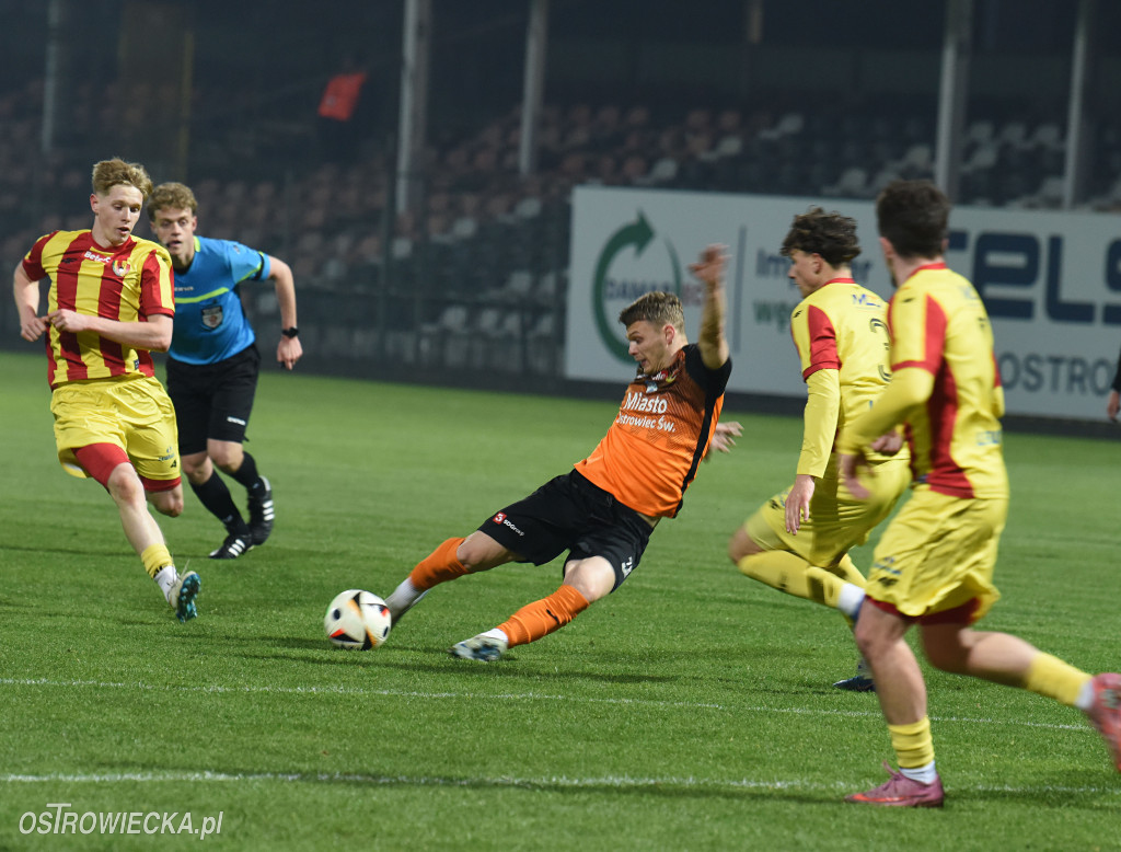 Bezbramkowy remis przy Świętokrzyskiej