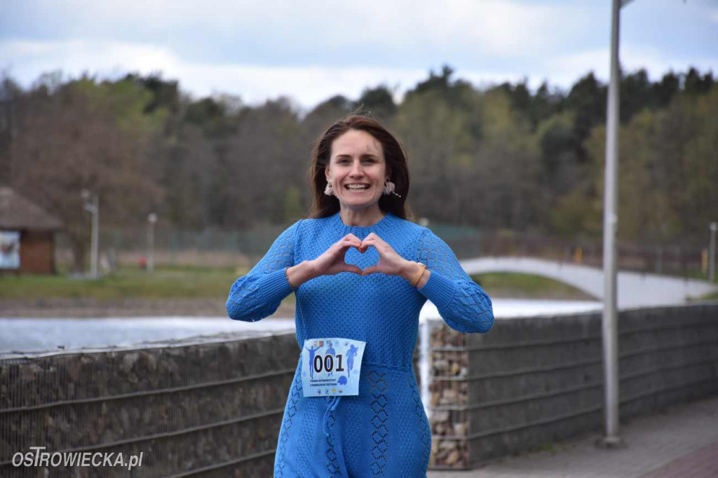 Biegali z „Niebieskim Jeżykiem”
