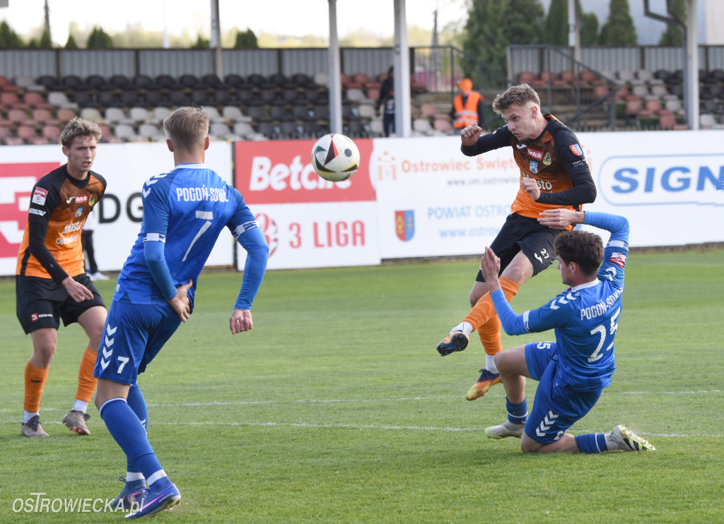 Bolesny remis w Ostrowcu