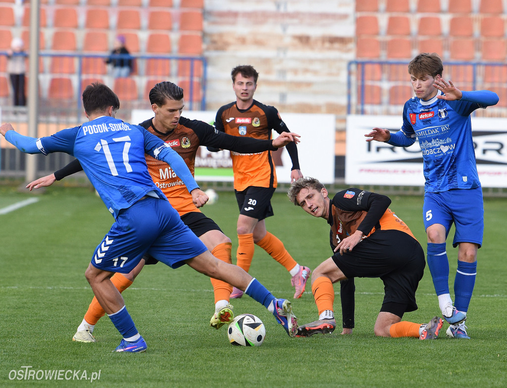 Bolesny remis w Ostrowcu