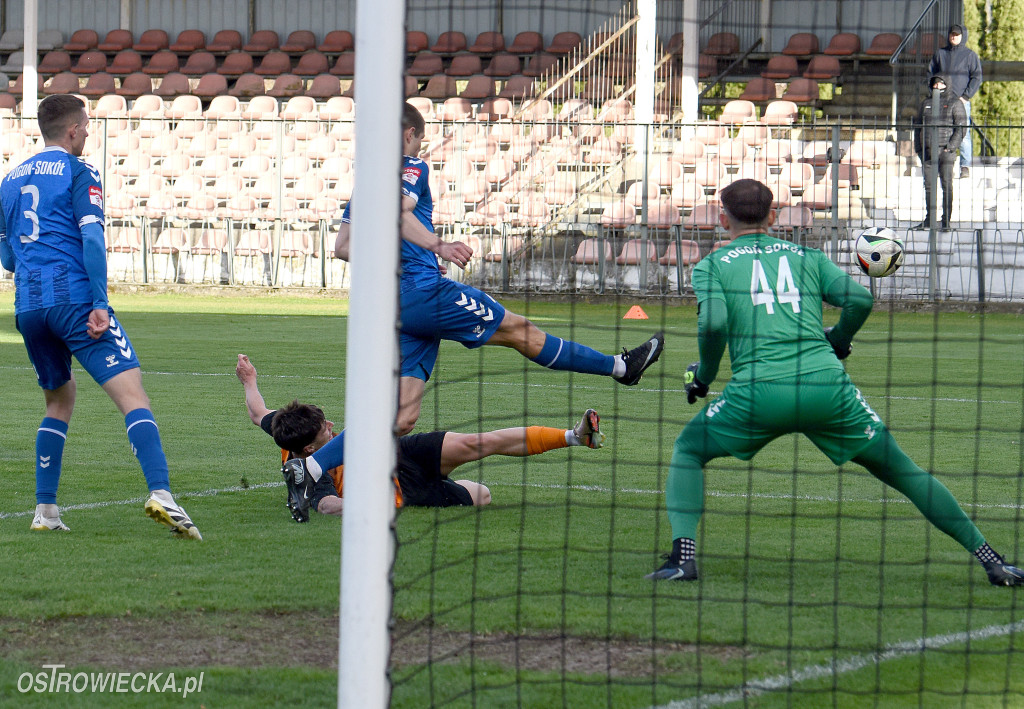 Bolesny remis w Ostrowcu