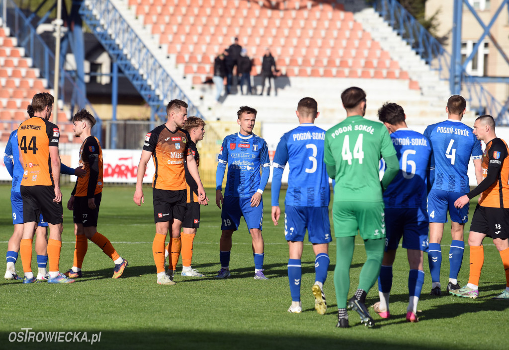 Bolesny remis w Ostrowcu