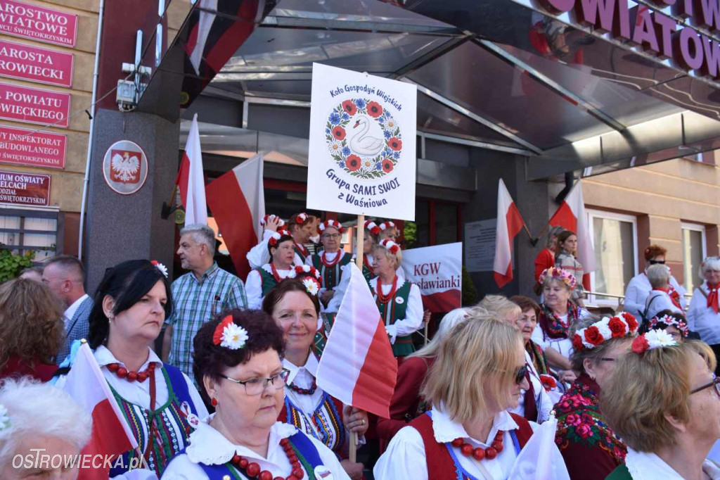IV Zjazd Kół Gospodyń Wiejskich pod Biało –Czerwoną