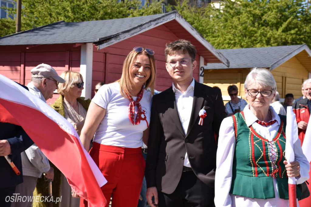 IV Zjazd Kół Gospodyń Wiejskich pod Biało –Czerwoną