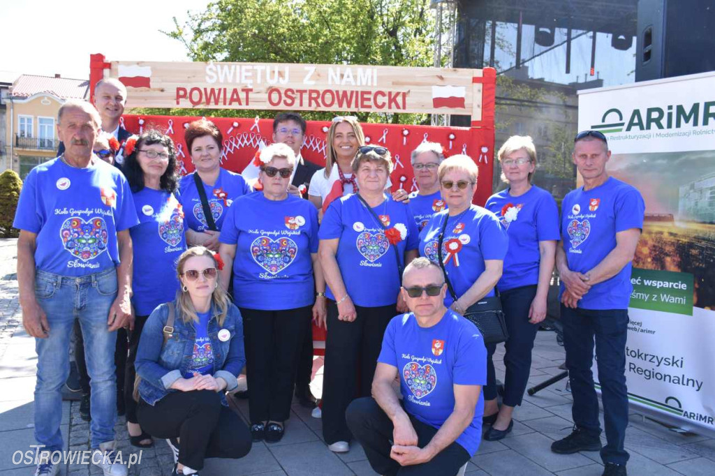 IV Zjazd Kół Gospodyń Wiejskich pod Biało –Czerwoną