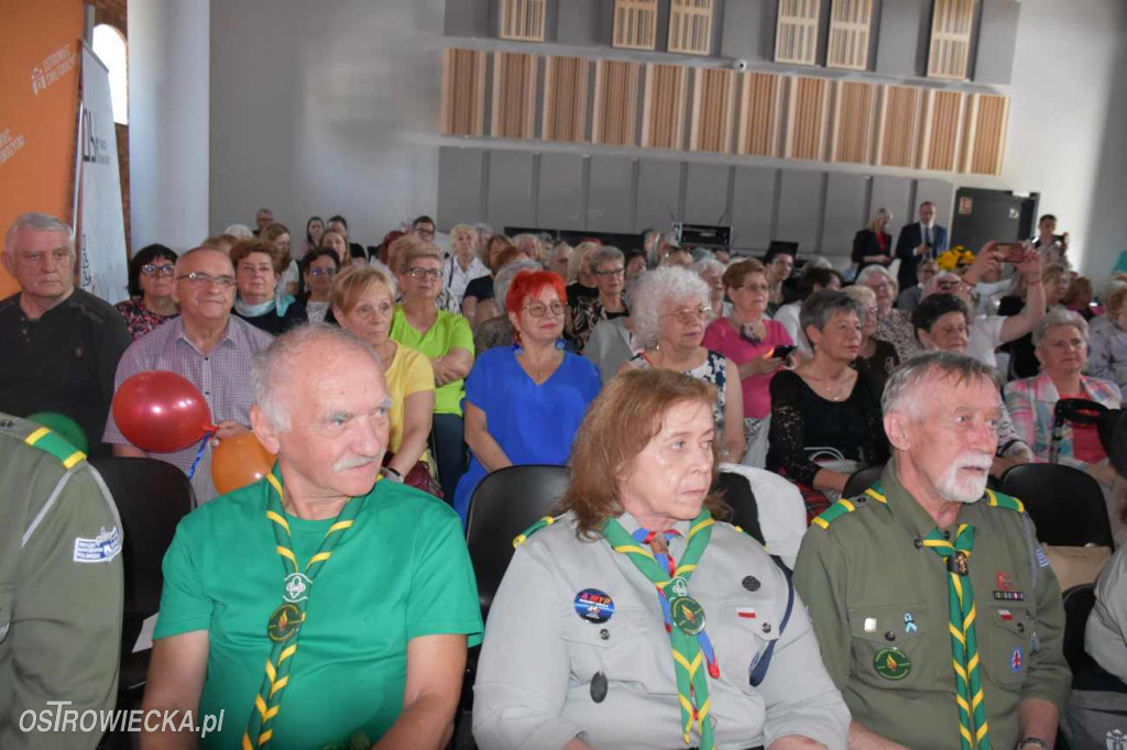 „Moc działania – Seniorzy dla społeczności”