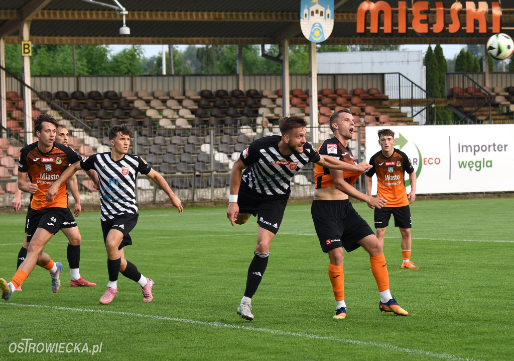 Baraże: KSZO- Wikęd 2:1