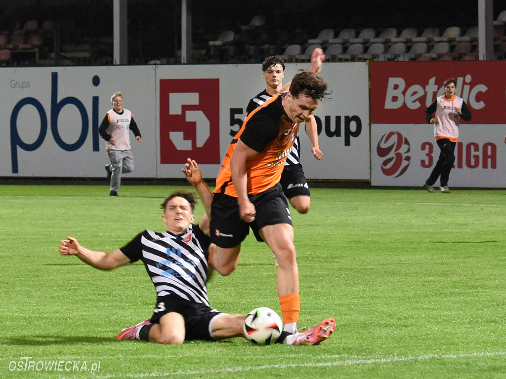 Baraże: KSZO- Wikęd 2:1