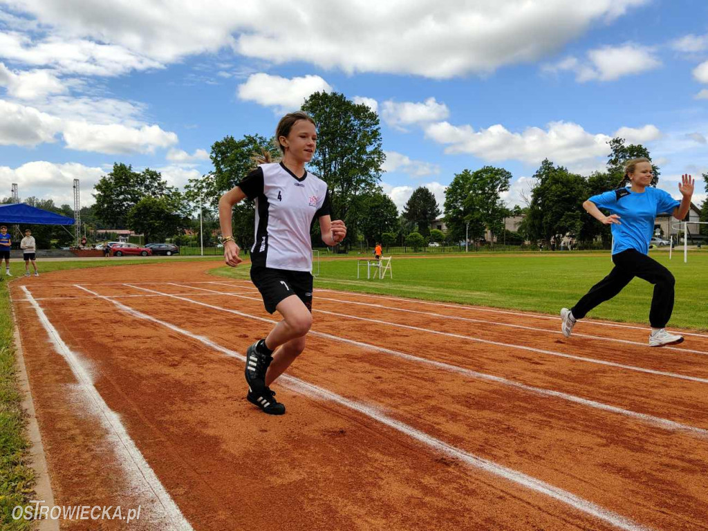 Gminne Igrzyska Lekkoatletyczne w Bodzechowie