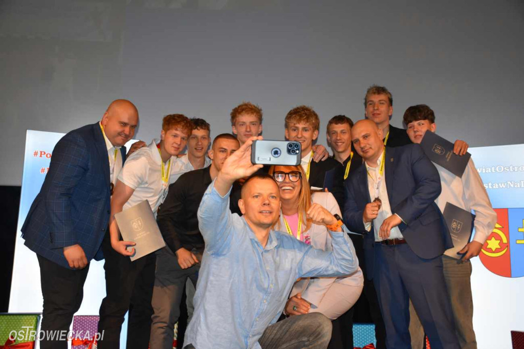 Gala Stypendiów Starosty Ostrowieckiego