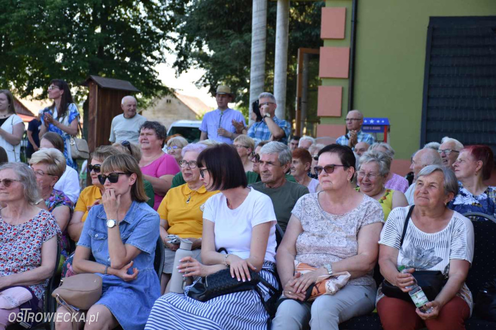 Wioska Pszczelarska „Miodosfera” w Pętkowicach