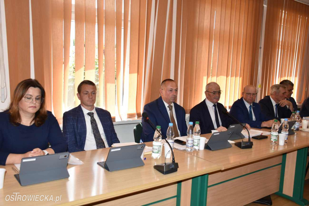 Sesja absolutoryjna w gminie Waśniów