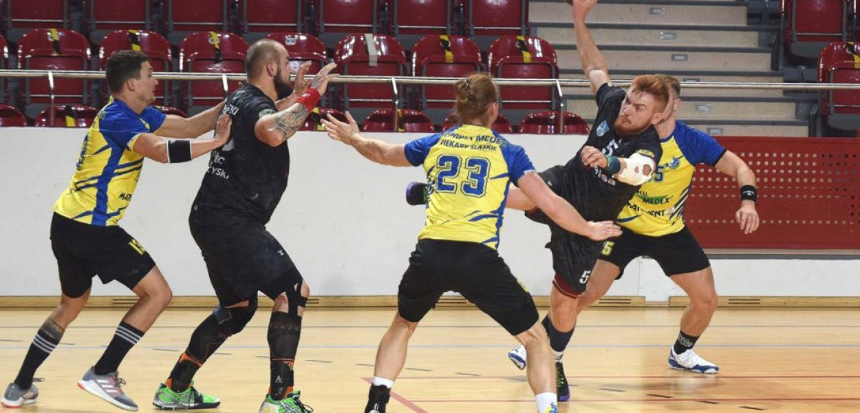 I liga piłki ręcznej mężczyzn. Grupa D. *KSZO Ostrowiec Świętokrzyski - Olimpia Pi