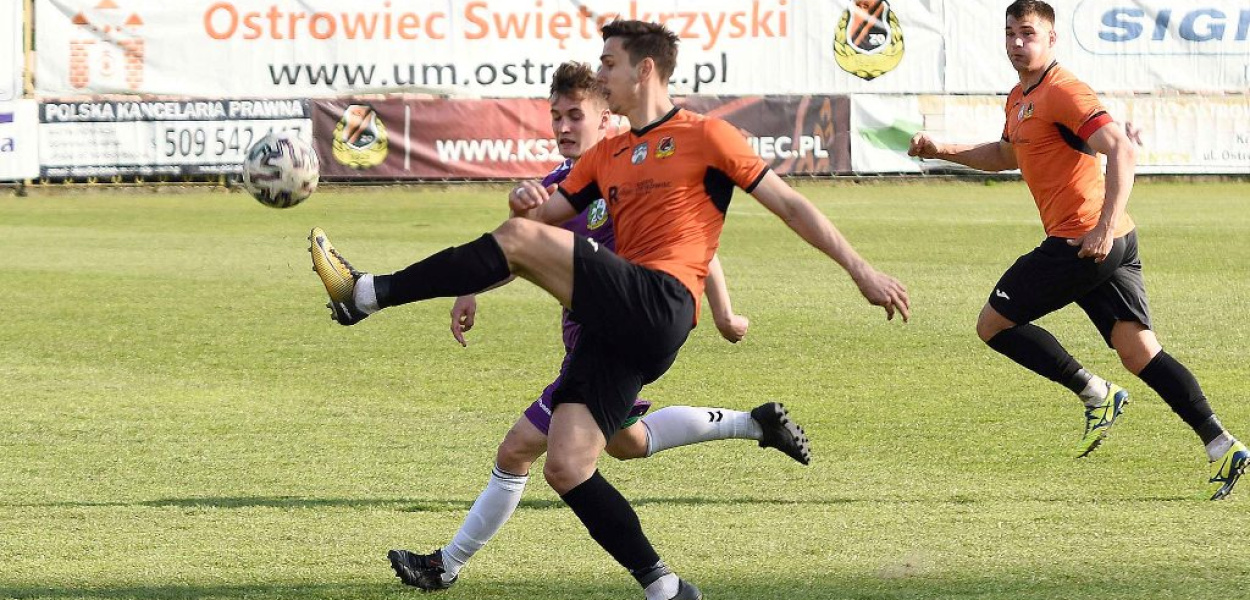 III liga piłkarska. Grupa IV. *KP KSZO 1929 Ostrowiec Świętokrzyski - Podlasie Bia