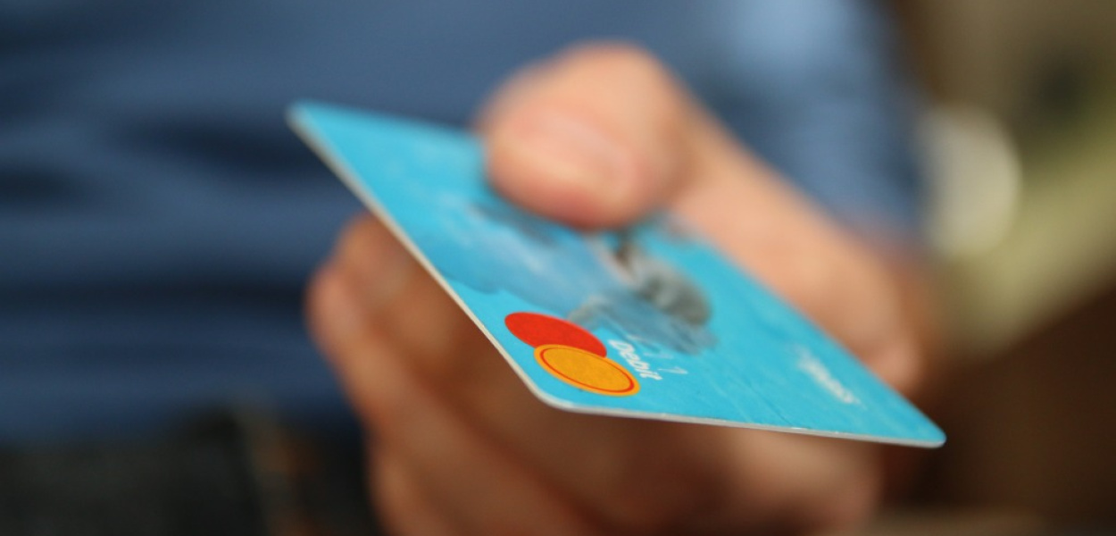 Kryminalna historia z użyciem pewnej karty