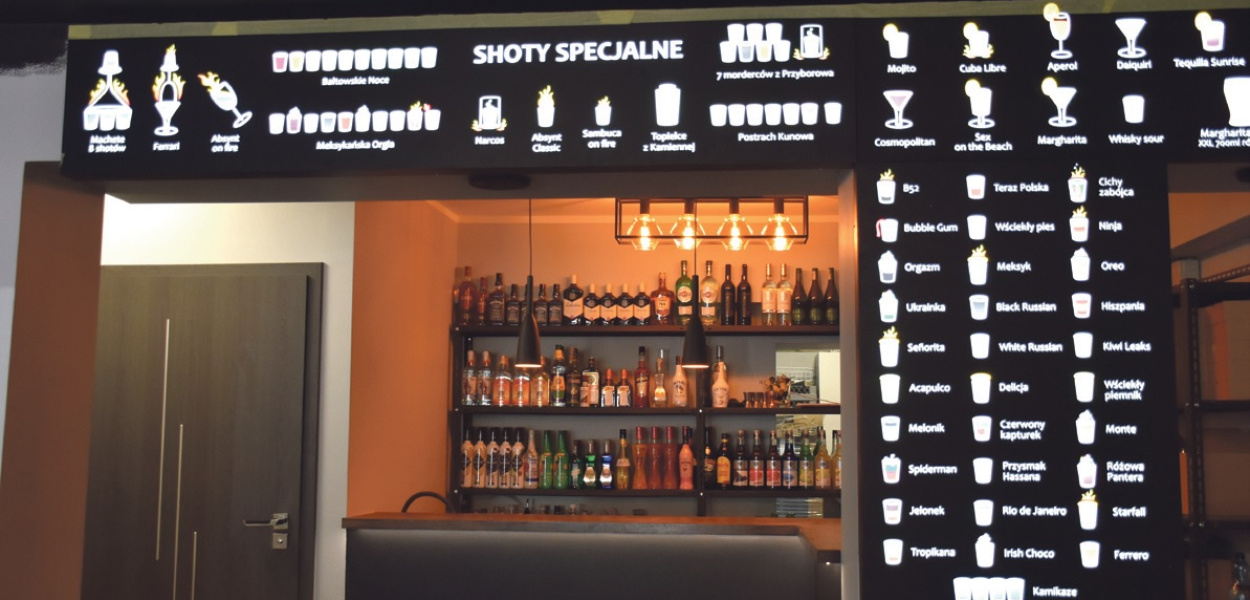 Machete otwiera swoje podwoje