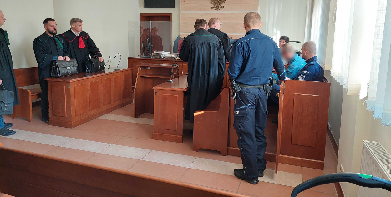 Oskarżony Piotr M. po raz pierwszy stawił się w sądzie