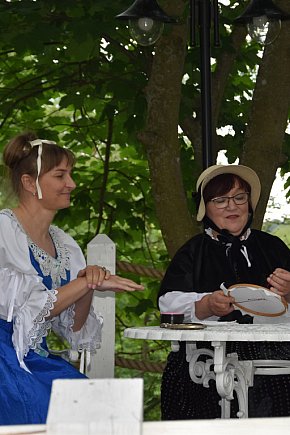 „Kopciuszek” mieszkańców zachwycił publiczność-6388