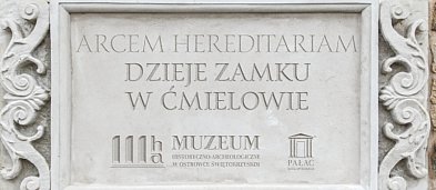 Arcem hereditariam. Dzieje zamku w Ćmielowie-507