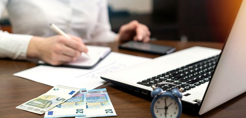 Kredyt na zakup ziemi – jakie warunki trzeba spełnić? 