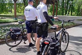 Policjanci przesiedli się na rowery-151199