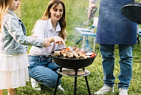 Czy 2 maja to dzień wolny od pracy? Jak działają sklepy i urzędy?-158145