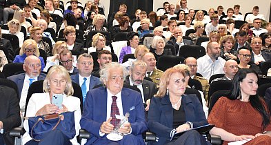 Uczniowie Szkół Zawodowych na polskim i europejskim rynku pracy-158273