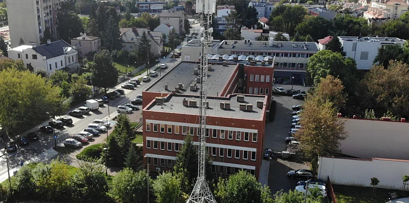 Maszt idzie do rozbiórki - 158344