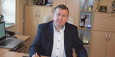 Jednogłośne wotum zaufania i absolutorium -159058