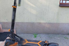 Kolejny bolesny upadek na hulajnodze-160054