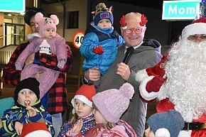 Uroczyste rozświetlenie choinki w Waśniowie-6646