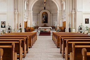 Miliony na Kościół w 2026 roku. Państwo co roku dokłada do duchownych-162556