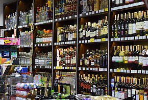 To codzienność wielu Polaków. Nowe dane o alkoholu niepokoją-162824