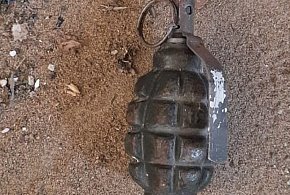 Granat zaczepny ze stawu