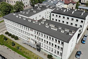 19 tysięcy w plecy